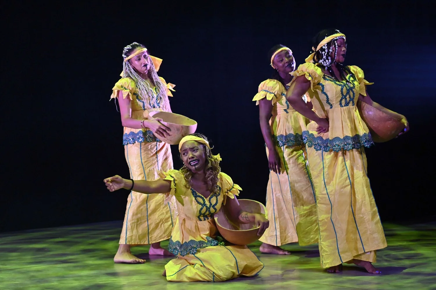 Rythmes et percussions en representation